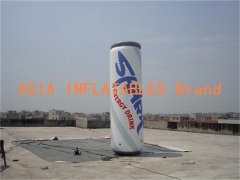 Modelo de lata inflável de publicidade