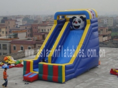 Slide panda inflável