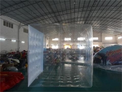 Balão de cubo transparente