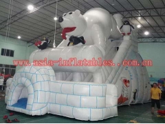 Slide inflável do urso polar