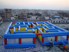 Grande labirinto labirinto inflável