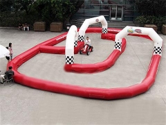 Circuito de corrida inflável