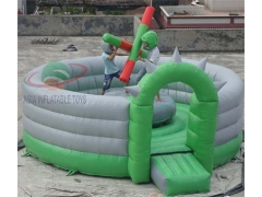 Duelo inflável de gladiadores