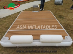 estação de doca inflável com venda de superfície de teca